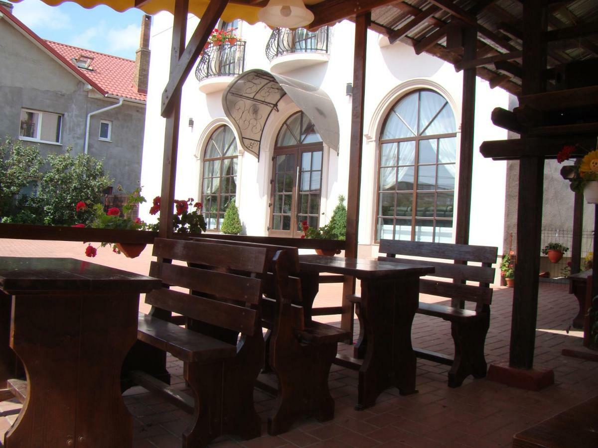 Hotel Casa Hora Suczawa Zewnętrze zdjęcie